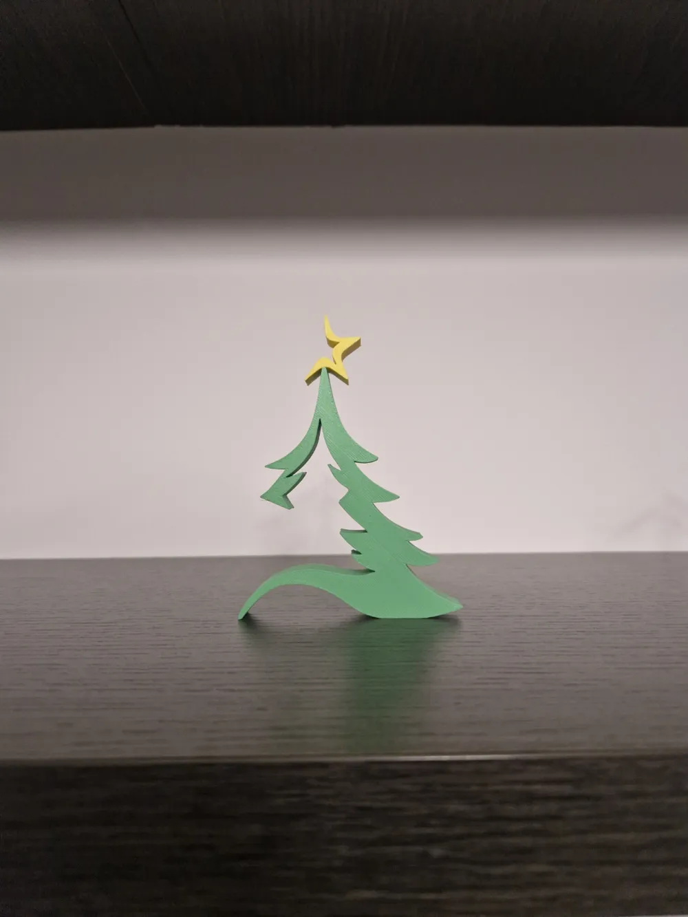 Árbol minimalista decorativo