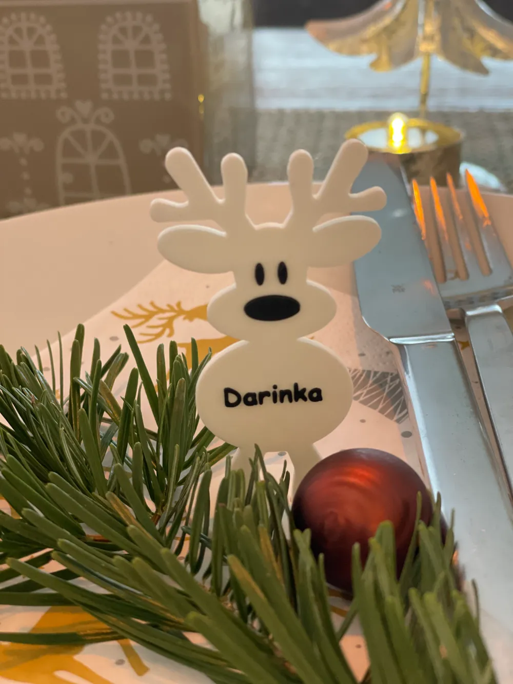 Etiqueta para mesa en forma de reno